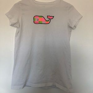 vineyard vines white tee